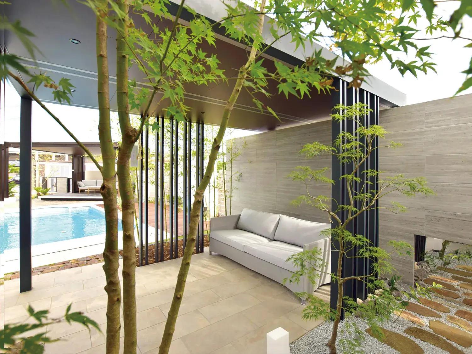 室内とは違う、光に満ちた特別な時間