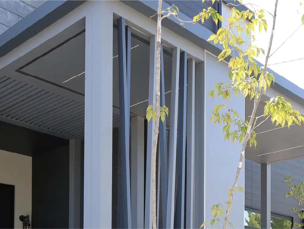 フレーム装飾部材