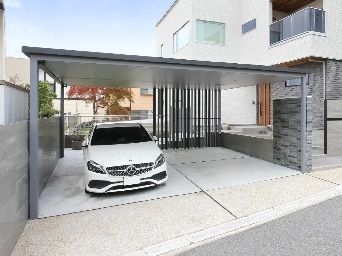 愛車を守り、愛車を際立たせる